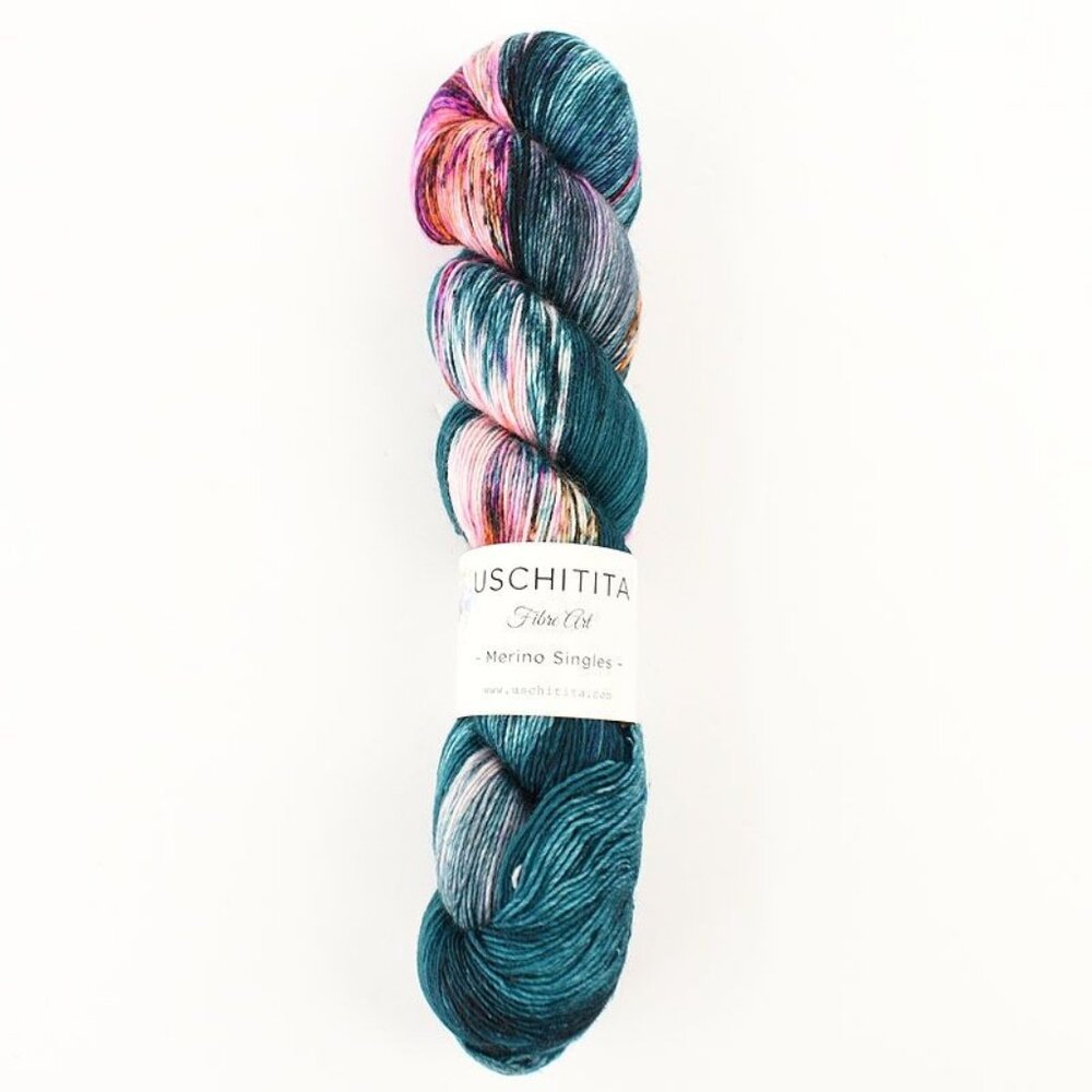 Uschitita Fiber Arts Merino Singles Yarn Hand-Dyed Superwash Wool Frequency